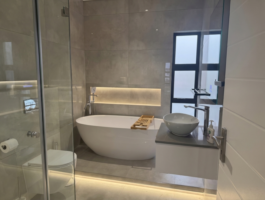 4 Bedroom Property for Sale in Sandown Western Cape